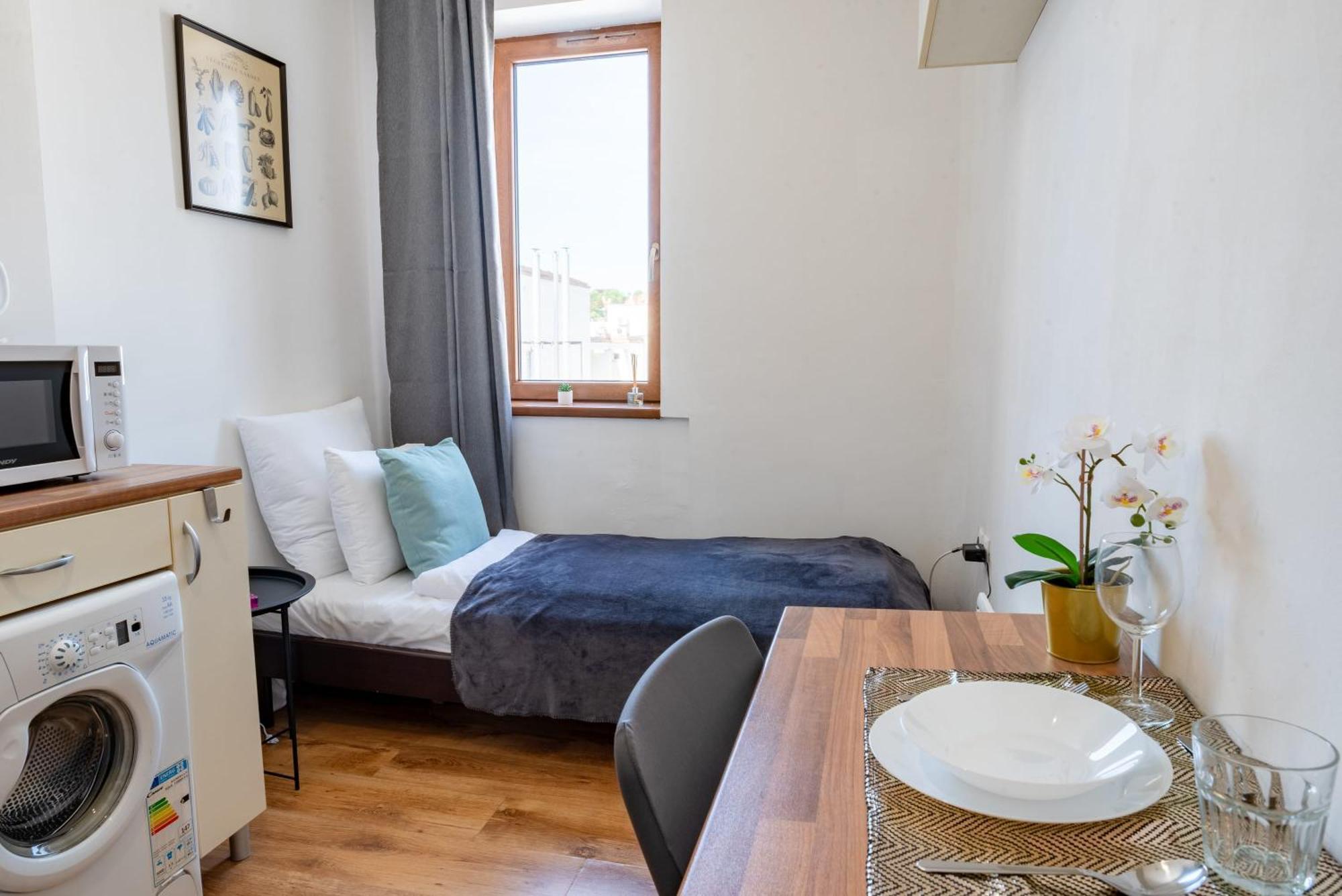Central - Bright - Calm Studio For Solo Travellers Budapest Exterior photo